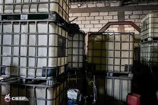 Wywozili rakotwórcze śmieci, gdzie popadło, wystawiali setki lipnych faktur. Bydgoskie CBŚP rozbiło mafię śmieciową