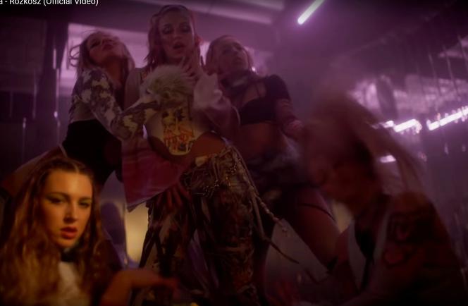 Julia Wieniawa "Rozkosz"