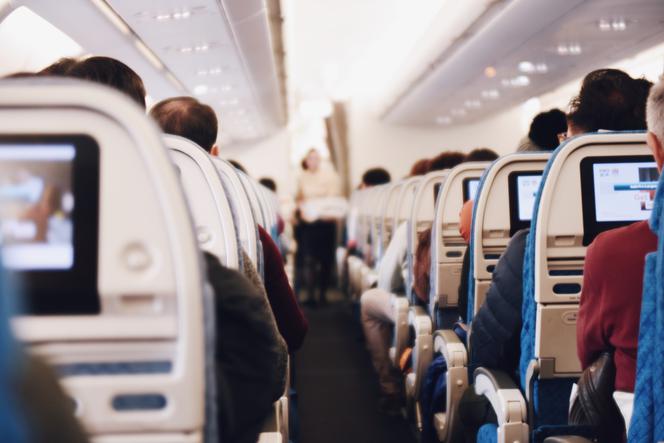 Pasażer zaatakował stewardessę w samolodzie z Wrocławia do Egiptu