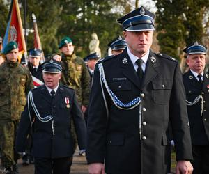 Tłumy na pogrzebie Pawła. Dziennikarz i druh OSP spoczął na cmentarzu we Włocławku