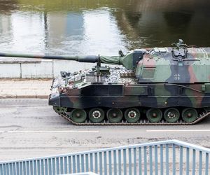 haubica Panzerhaubitze 2000
