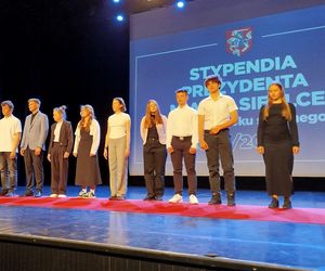 Blisko 700 najzdolniejszych siedleckich uczniów z nagrodami za dokonania w nauce!