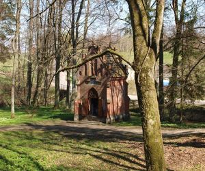 Malutką wieś nazywają Warmińską Jerozolimą. Przyciąga prawdziwe tłumy