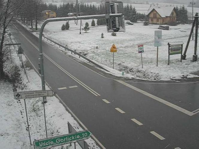 To nie żarty! Do Małopolski wróciła zima, w wielu regionach spadł śnieg
