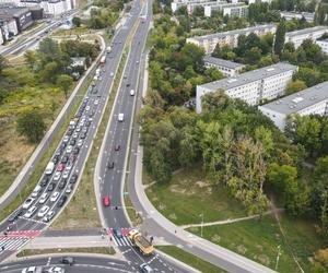 Kolejne utrudnienia przy rondzie Rataje. Na Krzywoustego rozpocznie się budowa ekranów 