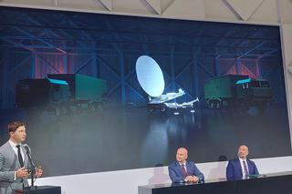 Uroczyste podpisanie umowy między PGZ, WZŁ-1 i ICEYE