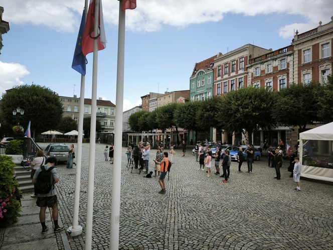 Manifestacja przeciwko niechęci do imigrantów w Lesznie 
