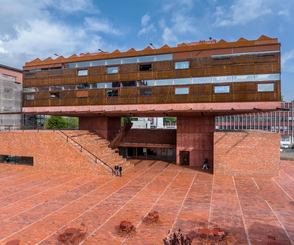 GAMPA i Przestrzeń Publiczna Młynów Automatycznych. Pardubice / Šépka architekti