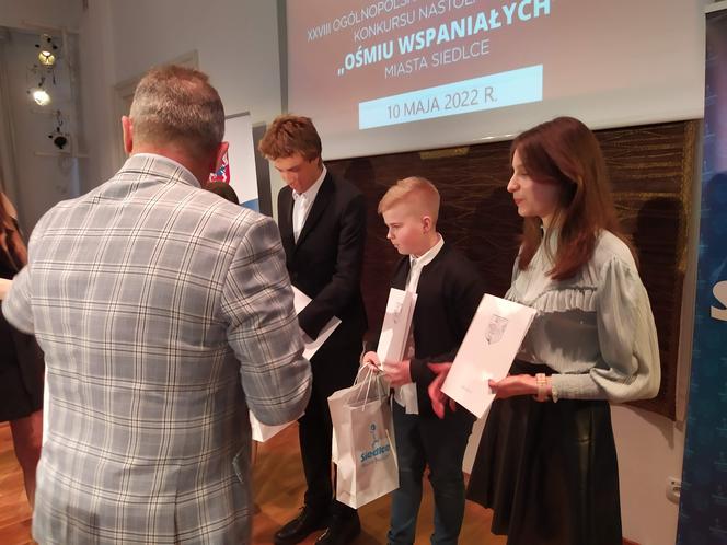 Laureaci i wyróżnieni w konkursie "Ośmiu Wspaniałych" w Siedlcach w 2022 roku - fotorelacja