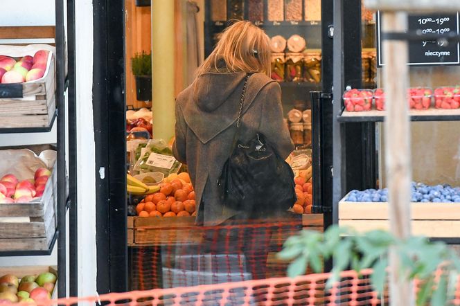 Monika Olejnik w butach wiewiórkach