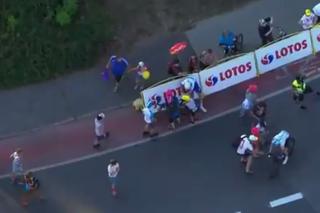 Tour de Pologne: Skandal i szok w Zabrzu! Kibice prawie pobili się o... bidony! [WIDEO]