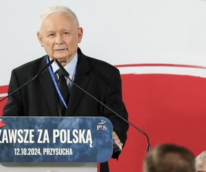 Kaczyński zapowiada operację programową. PiS powtórzy scenariusz z 2015 r.