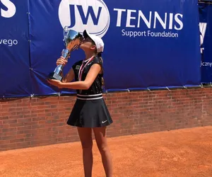 Gdańska tenisistka w ćwierćfinale Australian Open. Weronika Ewald „nie pęka na korcie”
