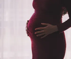 Darmowe badania prenatalne w Łódzkiem. Zapewni je 12 wyspecjalizowanych ośrodków 