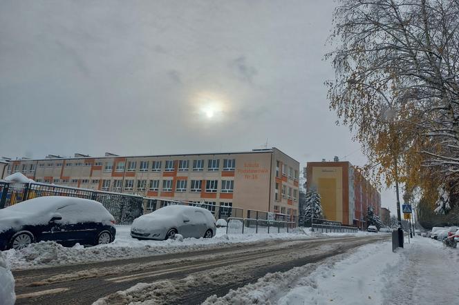 Rzeszów pod śniegiem. Atak zimy na Podkarpaciu [ZDJĘCIA] - Rzeszów ...