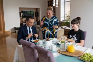 Na dobre i na złe, odc. 879: Andrzej Falkowicz (Michał Żebrowski), Jadzia (Aldona Jankowska), Matylda (Amelia Czaja)