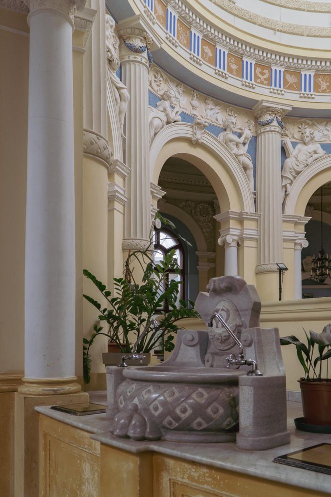 Wnętrze Zdroju Wojciech. Lądek-Zdrój na Dolnym Śląsku