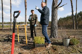 Andrzej Duda zasadził drzewa