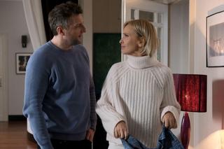 M jak miłość odc. 1801. Bartek (Arkadiusz Smoleński), Dorota Kawecka (Iwona Rejzner)