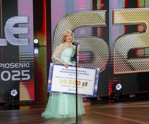 Katarzyna Żak ze łzami w oczach odbiera Nagrodę Publiczności w Opolu: „Nie zapomnę tego do końca życia”