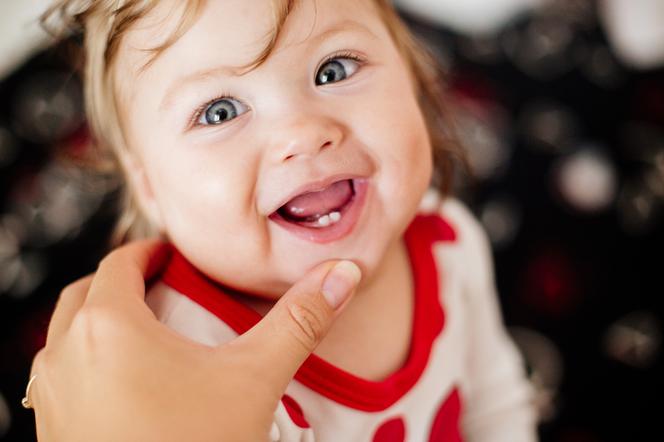 Zęby mleczne u dziecka