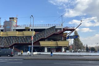 Dla jednych to „Tandetny Titanic”, dla innych „Kuzyn Centrum Pompidou”. Mieszkańcy czekali na Lehel Market Hall aż 99 lat