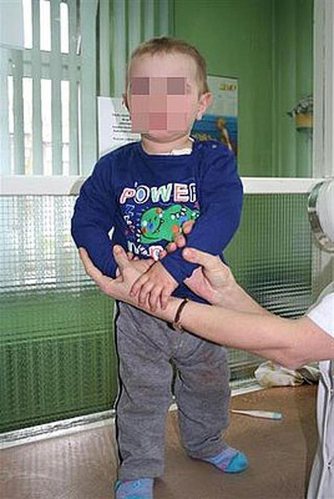 Roczny chłopiec porzucony przez rodziców w Bytomiu 