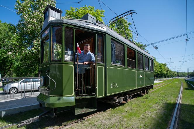 Łódzkie Linie Turystyczne wyjeżdżają na trasy