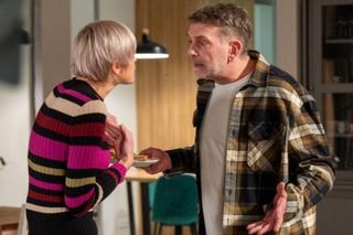 Na sygnale odc. 731. Wiktor Banach (Wojciech Kuliński), Anna Reiter (Lea Oleksiak)