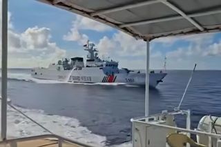 Dwa chińskie statki zderzyły się podczas pościgu za filipińską łodzią