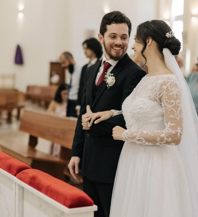 Ksiądz ożenił się z zakonnicą! Poznali się podczas modlitwy