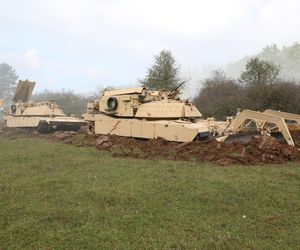 Czołgi saperskie M1150 ABV