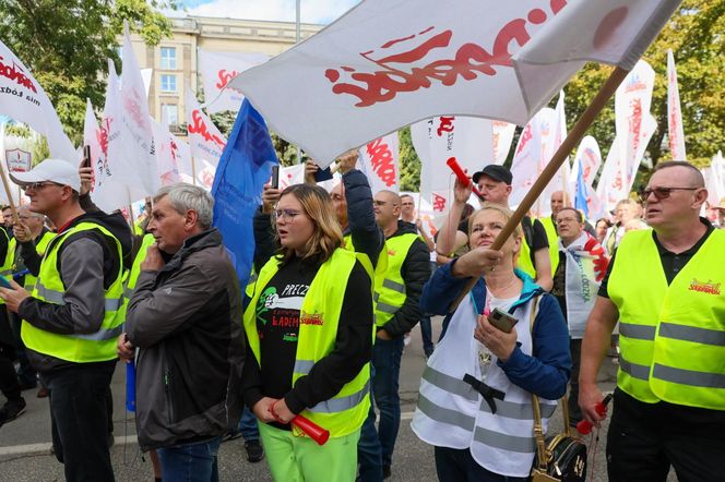 Związkowcy z BEKO protestowali przed ambasadą Turcji 