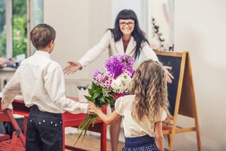 Wierszyki na Dzień Nauczyciela. Krótkie rymowanki na Dzień Edukacji Narodowej