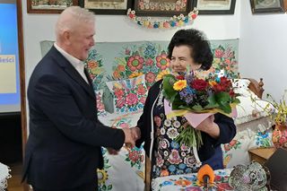Janina Kruk - malarka z Zalipia w Muzeum Etnograficznym w Tarnowie