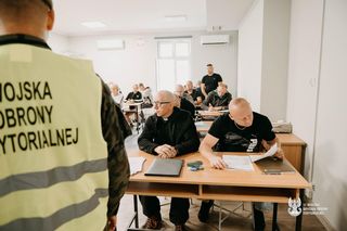 65 żołnierzy doszkala się w opolskiej jednostce WOT-u.  ZDJĘCIA