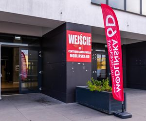 Centrum handlowe Modlińska 6D w Warszawie