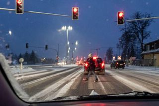 Już za chwilę opady śniegu w całej Polsce! Zima nadciąga