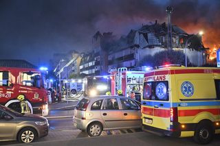 Pożar bloku w Ząbkach. Przerażające zdjęcia z miejsca tragedii