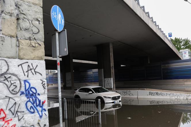 Warszawa zalana po burzy