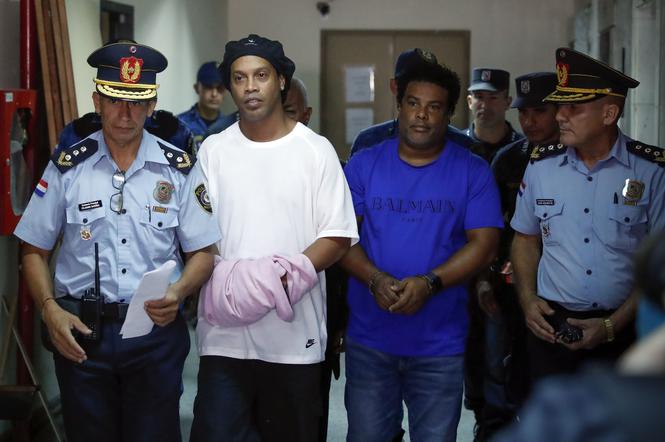 Ronaldinho w areszcie