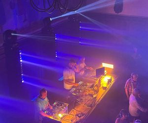 To pierwsza taka impreza w Olsztynie. Tłumy na Silent Disco w… ratuszu