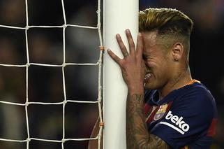 Skandaliczne zachowanie Neymara. Spoliczkował cieszącego się piłkarza Valencii! [WIDEO]