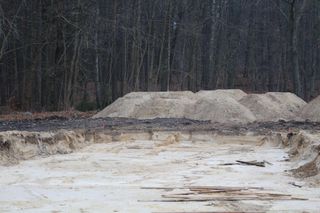 Na Mazurach powstaje nowe miejsce rekreacji tuż nad jeziorem. Ruszyły pierwsze prace