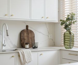 Mieszkanie w jasnych kolorach od KODO