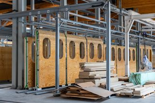 Polska stacja antarktyczna budowane jest w technologii prefabrykacji - w takiej samej można wybudować zwykły domrykatów drewnianych,