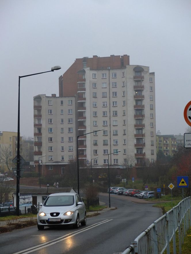 Na 10 piętro po schodach. Mieszkańcy lubelskiego Manhattanu są załamani