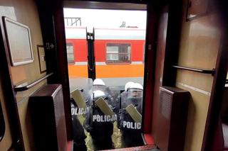 Ćwiczenia policji w Iławie. Pociąg Specjalny