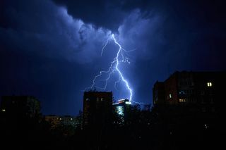 Groźne burze zmierzają nad woj. lubelskie. IMGW wydał nowe alerty