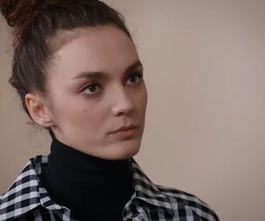 Dziedzictwo, odcinek 704. Nana, Yaman